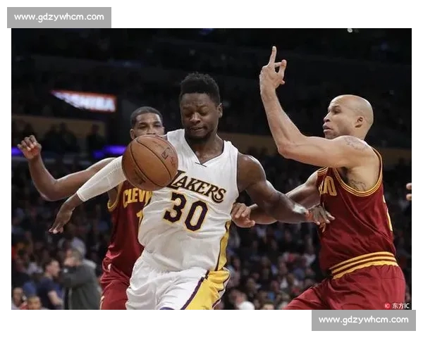 体育比分直播入口全面升级 实时赛事数据一手掌握